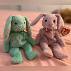 Rare! Ty Beanie Babies Hippity With
Multiple Hang & Tush Tag Errors MINT!